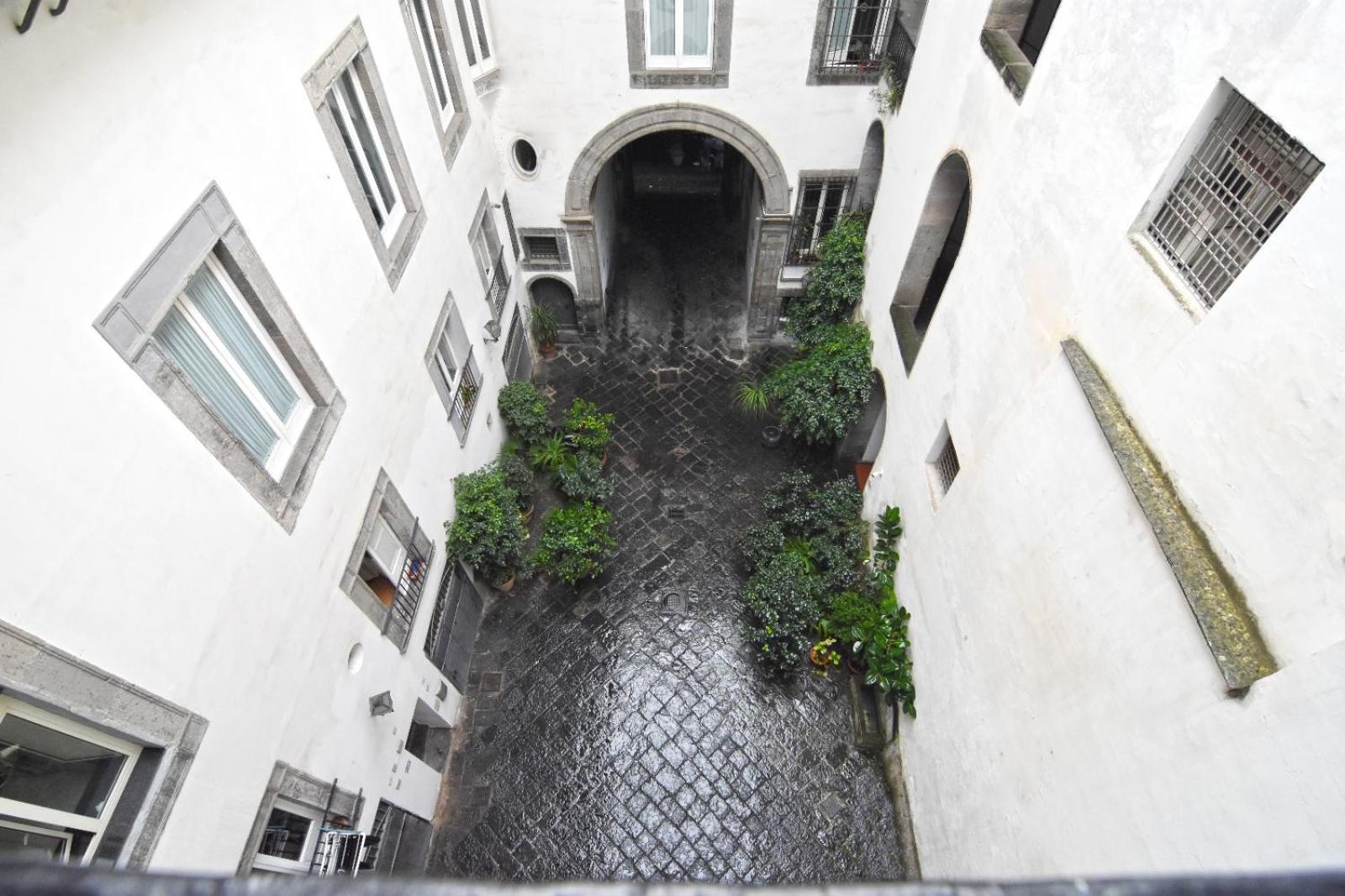 Corte Capomazza Appartamenti Naples Luaran gambar