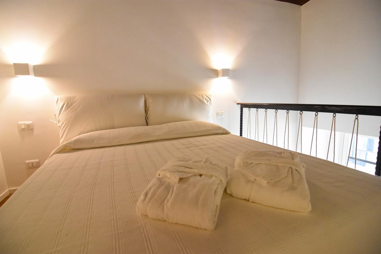 Corte Capomazza Appartamenti Naples Luaran gambar
