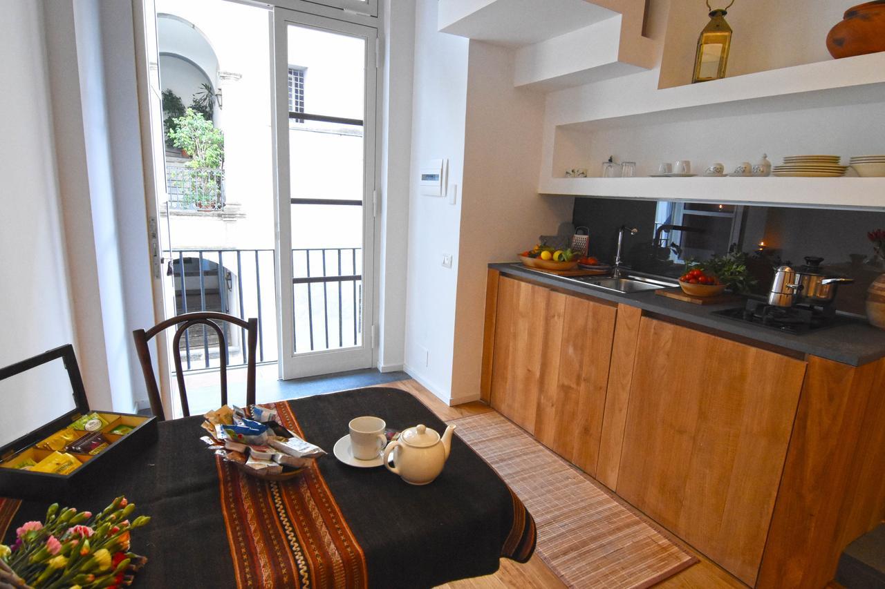 Corte Capomazza Appartamenti Naples Luaran gambar