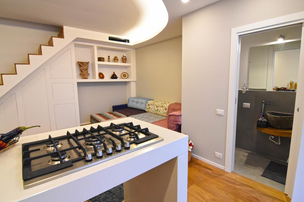 Corte Capomazza Appartamenti Naples Luaran gambar