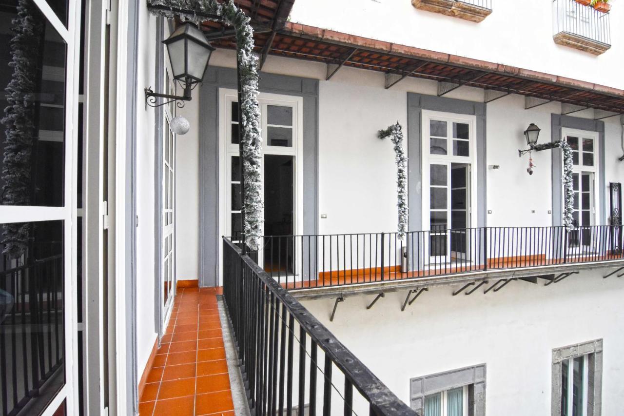 Corte Capomazza Appartamenti Naples Luaran gambar