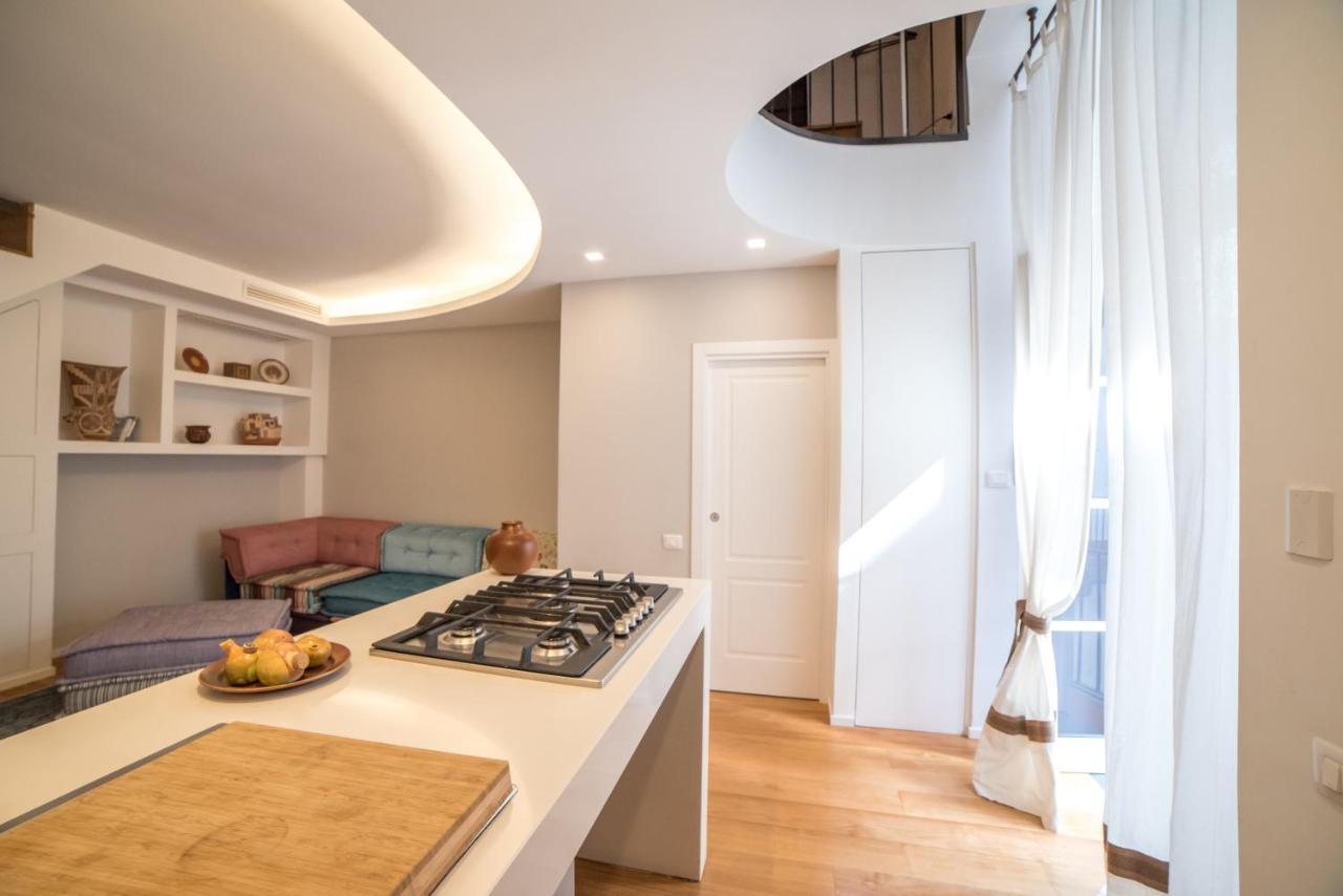 Corte Capomazza Appartamenti Naples Luaran gambar